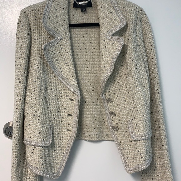 St. John Jackets & Blazers - St. John Couture size 12 blazer with sparkle! Shoulder pads. tweed type